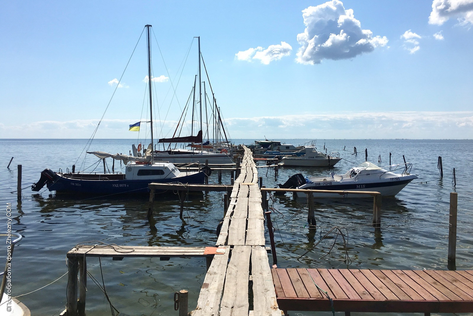 Причал с частными яхтами и катерами в Скадовске